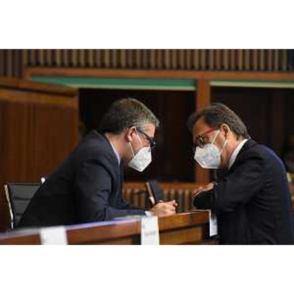 L'assessore regionale Pierpaolo Roberti con il consigliere Mauro Di Bert (Progetto Fvg/Ar) - L'assessore regionale Pierpaolo Roberti con il consigliere Mauro Di Bert (Progetto Fvg/Ar)