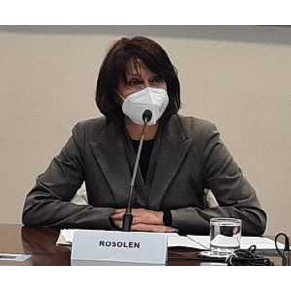 L'assessore regionale al Lavoro, Formazione, Istruzione e Famiglia Alessia Rosolen - L'assessore regionale al Lavoro, Formazione, Istruzione e Famiglia Alessia Rosolen