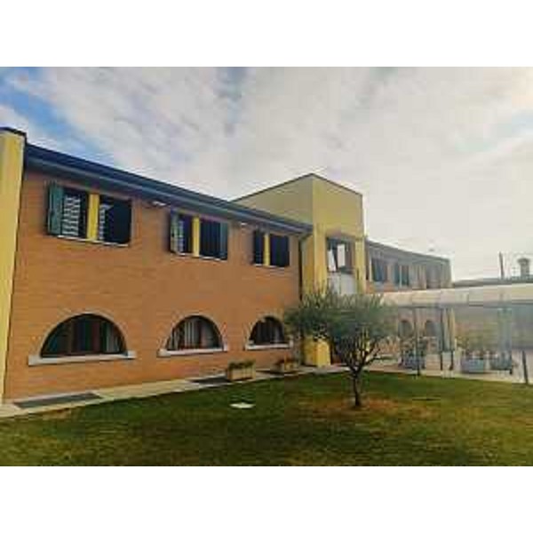 L'esterno dell'opera salesiana La Viarte, a Santa Maria la Longa - L'esterno dell'opera salesiana La Viarte, a Santa Maria la Longa