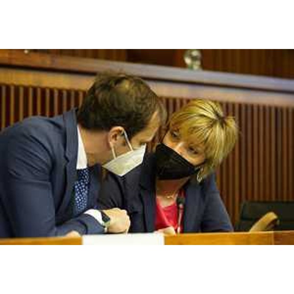 Il governatore Massimiliano Fedriga con l'assessore Fvg alle Finanze, Barbara Zilli - Il governatore Massimiliano Fedriga con l'assessore Fvg alle Finanze, Barbara Zilli