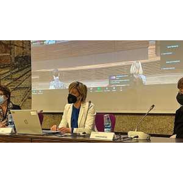 L'assessore regionale alle Finanze del Friuli Venezia Giulia, Barbara Zilli, al seminario dedicato allimprenditorialità femminile nel Pnrr, promosso da Unionacamere e Camera di commercio di Pordenone - Udine. - L'assessore regionale alle Finanze del Friuli Venezia Giulia, Barbara Zilli, al seminario dedicato allimprenditorialità femminile nel Pnrr, promosso da Unionacamere e Camera di commercio di Pordenone - Udine. 