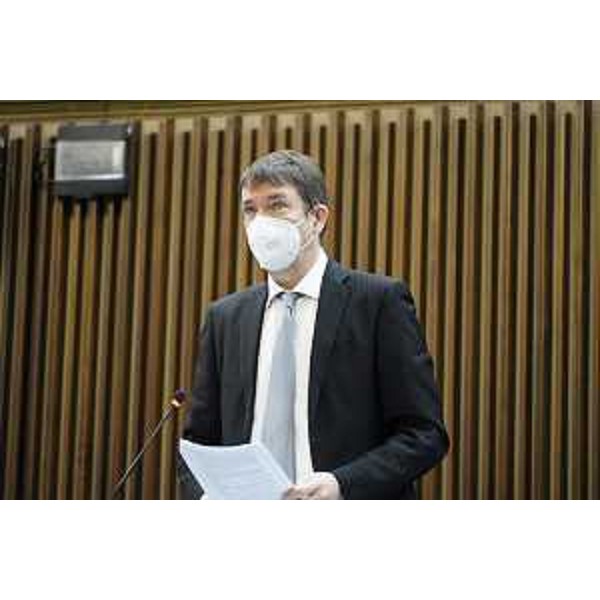 Andrea Ussai (M5S) - Andrea Ussai (M5S)