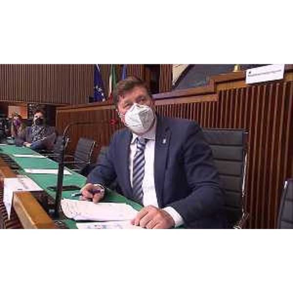 Alberto Budai (Lega) mentre presiede la II Commissione consiliare - Alberto Budai (Lega) mentre presiede la II Commissione consiliare