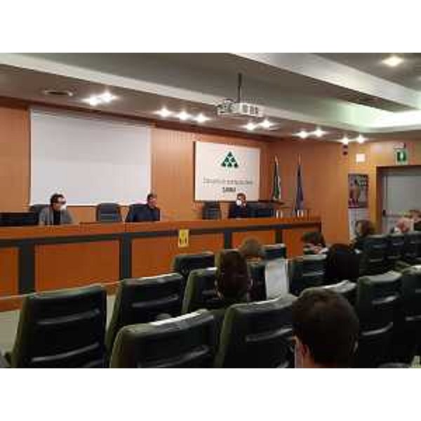 La riunione del Tavolo di lavoro sull'energia inerente la 'Disciplina dell'assegnazione delle concessioni di grandi derivazioni d'acqua a uso idroelettrico - La riunione del Tavolo di lavoro sull'energia inerente la 'Disciplina dell'assegnazione delle concessioni di grandi derivazioni d'acqua a uso idroelettrico