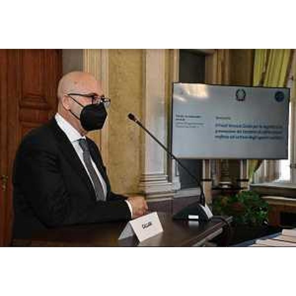 Il saluto dellassessore al Patrimonio e ai sistemi informativi, Sebastiano Callari - Il saluto dellassessore al Patrimonio e ai sistemi informativi, Sebastiano Callari