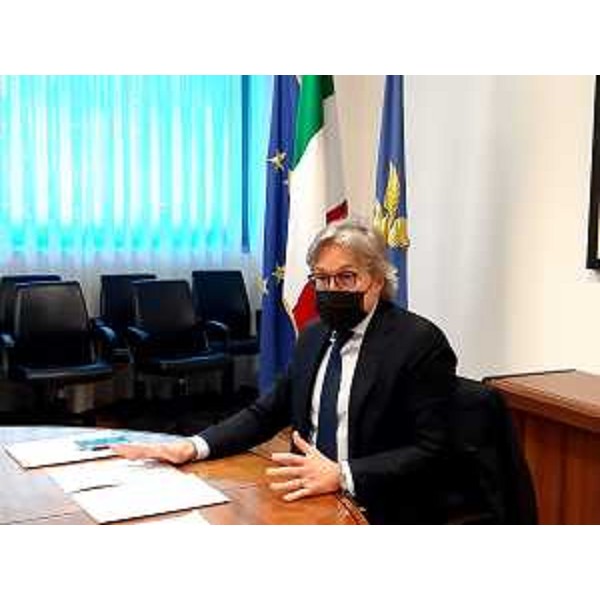 L'assessore regionale alle Attività produttive, Sergio Emidio Bini. - L'assessore regionale alle Attività produttive, Sergio Emidio Bini.
