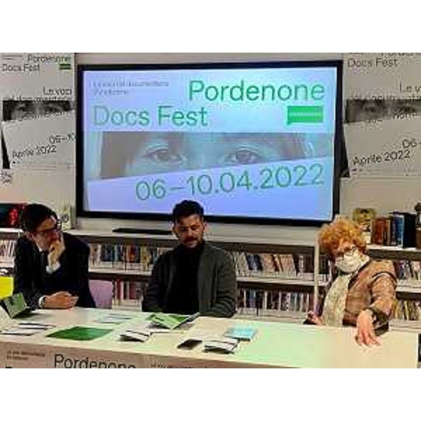 L'intervento dell'assessore regionale alla Cultura Tiziana Gibelli nel corso della conferena stampa di presentazione della 15esima edizione del Pordenone Docs Fest - L'intervento dell'assessore regionale alla Cultura Tiziana Gibelli nel corso della conferena stampa di presentazione della 15esima edizione del Pordenone Docs Fest 