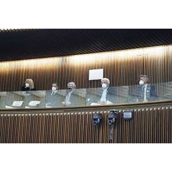 I famigliari di Dario Rinaldi durante la commemorazione in Aula - I famigliari di Dario Rinaldi durante la commemorazione in Aula