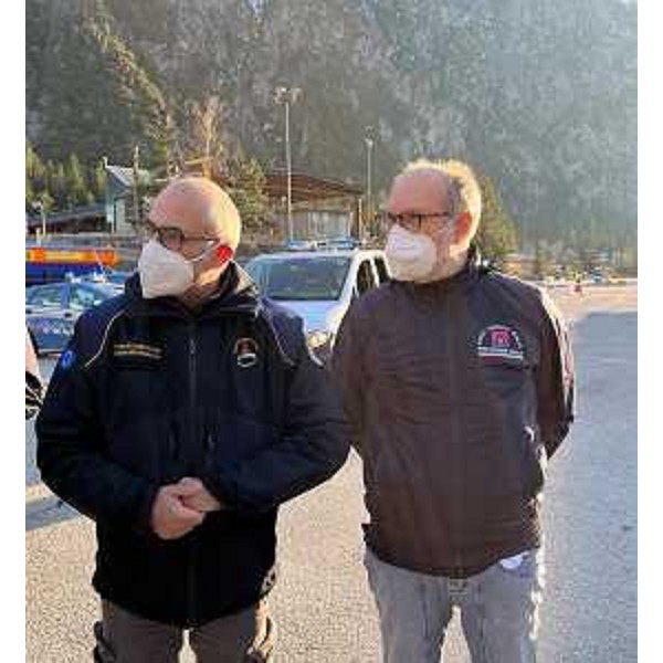 Il vicegovernatore della Regione Riccardio Riccardi in sieme al capo del dipartimento nazionale della Protezione Civile Fabrizio Curcio - Il vicegovernatore della Regione Riccardio Riccardi in sieme al capo del dipartimento nazionale della Protezione Civile Fabrizio Curcio