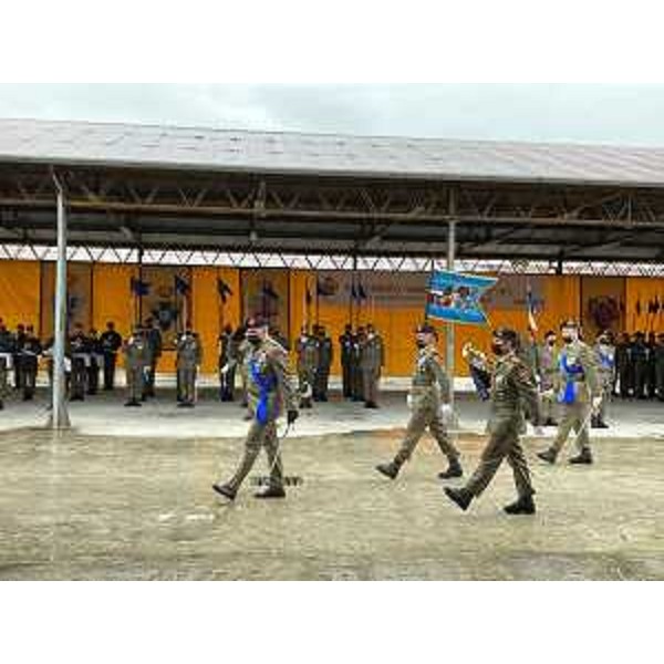 Un momento della cerimonia del Bricchetto nella caserma Durli di Palmanova sede del Genova Cavalleria 4° - Un momento della cerimonia del Bricchetto nella caserma Durli di Palmanova sede del Genova Cavalleria 4°