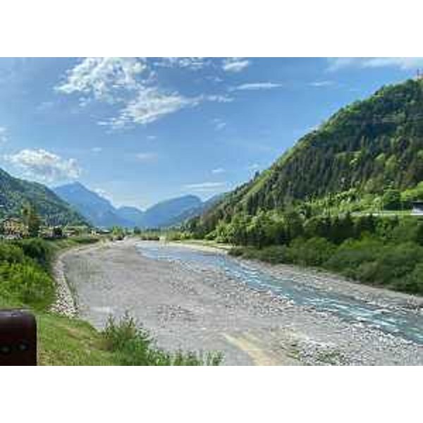 Uno dei cantieri conclusi ad Arta Terme lungo la strada statale 52 bis - Uno dei cantieri conclusi ad Arta Terme lungo la strada statale 52 bis