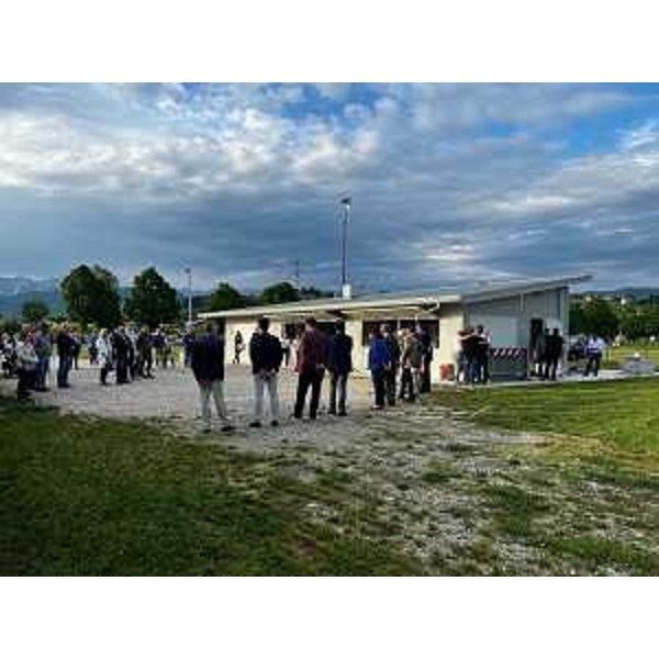 La struttura polifunzionale attigua al campo sportivo Te Tor nel Comune di Povoletto - La struttura polifunzionale attigua al campo sportivo Te Tor nel Comune di Povoletto