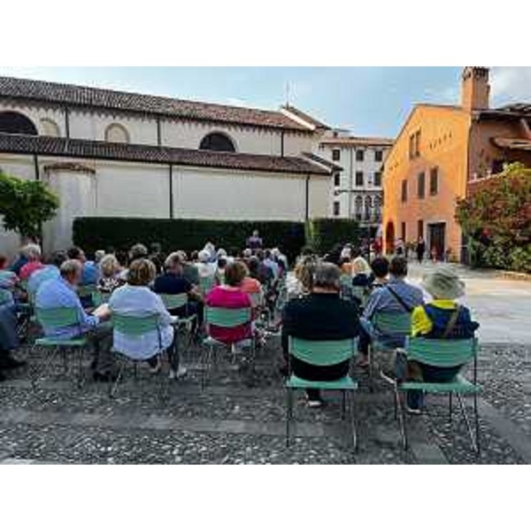 La cerimonia inaugurale della mostra fotografica di San Vito al Tagliamento - La cerimonia inaugurale della mostra fotografica di San Vito al Tagliamento