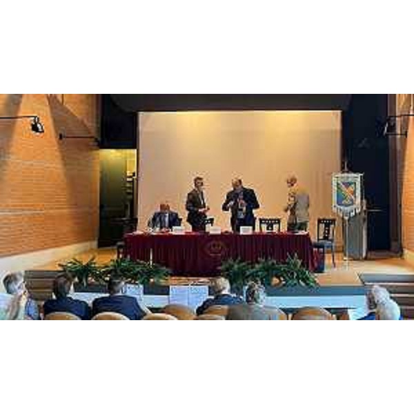 Un momento dell'assemblea dell'Associazione sindaci emeriti, a Palmanova - Un momento dell'assemblea dell'Associazione sindaci emeriti, a Palmanova