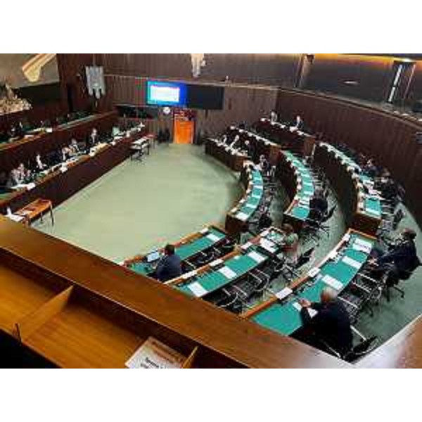 Un'altra immagine della seduta di oggi - Un'altra immagine della seduta di oggi