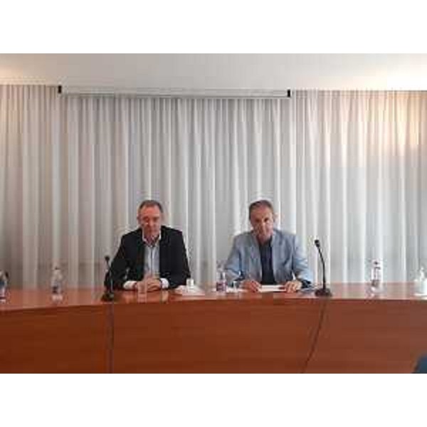 Alla sinistra della foto l'assessore Pizzimenti assieme al presidente Durisotto - Alla sinistra della foto l'assessore Pizzimenti assieme al presidente Durisotto