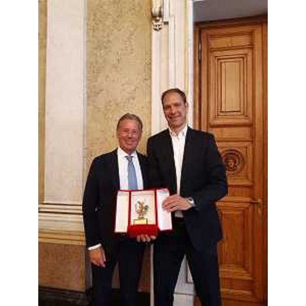 L'assessore regionale Fabio Scoccimarro con Alessandro De Pol - L'assessore regionale Fabio Scoccimarro con Alessandro De Pol