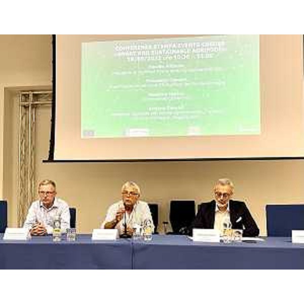 L'assessore regionale alle Risorse agroalimentari, Stefano Zannier, alla conferenza stampa dedicata a 'Smart and Sustainable Agrifood Technology brokerage event', in fiera a Pordenone. - L'assessore regionale alle Risorse agroalimentari, Stefano Zannier, alla conferenza stampa dedicata a 'Smart and Sustainable Agrifood Technology brokerage event', in fiera a Pordenone.