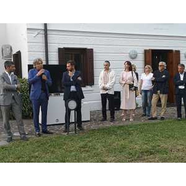 L'assessore Bini interviene all'inaugurazione a Villa Tavagnacco di Manzano della European Design School - The Italian Gateway - L'assessore Bini interviene all'inaugurazione a Villa Tavagnacco di Manzano della European Design School - The Italian Gateway