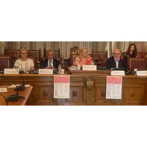 Da sinistra: Renata Della Riccia, commissione regionale pari opportunità; Piero Mauro Zanin, presidente Consiglio regionale Fvg; Dusy Marcolin, presidente Commissione regionale pari opportunità tra uomo e donna; Riccardo Riccardi, vicegovernatore Fvg - Da sinistra: Renata Della Riccia, commissione regionale pari opportunità; Piero Mauro Zanin, presidente Consiglio regionale Fvg; Dusy Marcolin, presidente Commissione regionale pari opportunità tra uomo e donna; Riccardo Riccardi, vicegovernatore Fvg