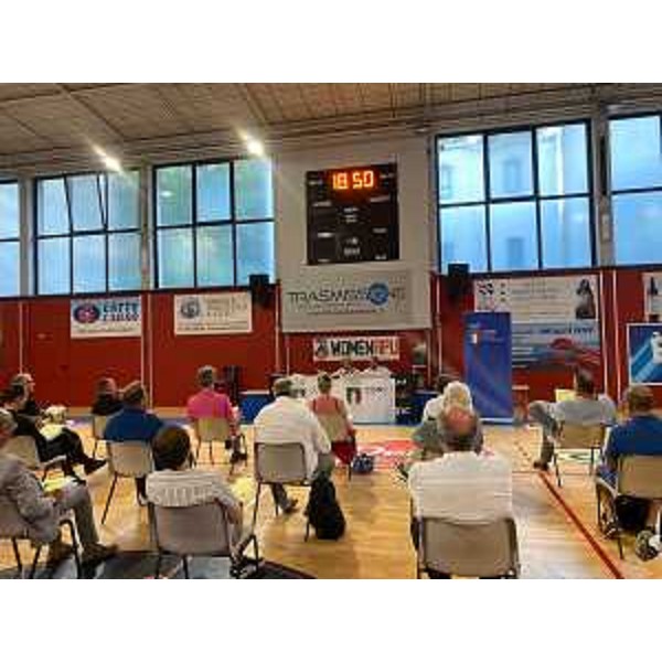 L'assessore regionale alla Cultura e sport Tiziana Gibelli al Consiglio regionale del Coni Fvg, presieduto da Giorgio Brandolin e svoltosi nello storico palazzetto "Manlio Benedetti" di via Marangoni a Udine. - L'assessore regionale alla Cultura e sport Tiziana Gibelli al Consiglio regionale del Coni Fvg, presieduto da Giorgio Brandolin e svoltosi nello storico palazzetto "Manlio Benedetti" di via Marangoni a Udine. 