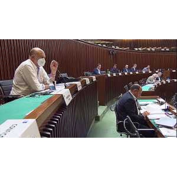 Lintervento di Roberto Cosolini (Pd) in I Commissione consiliare - Lintervento di Roberto Cosolini (Pd) in I Commissione consiliare 