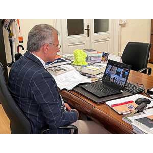Il presidente del Cr Fvg, Piero Mauro Zanin, interviene in videoconferenza - Il presidente del Cr Fvg, Piero Mauro Zanin, interviene in videoconferenza