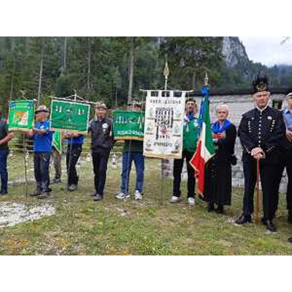 Il labaro dei fanti d'arresto - Il labaro dei fanti d'arresto