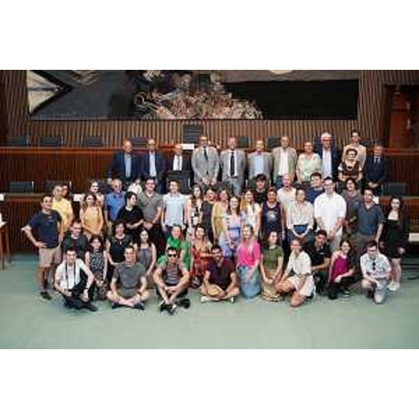 Il presidente del Cr Fvg, Piero mauro Zanin, con tutti i corregionali all'estero - Il presidente del Cr Fvg, Piero mauro Zanin, con tutti i corregionali all'estero