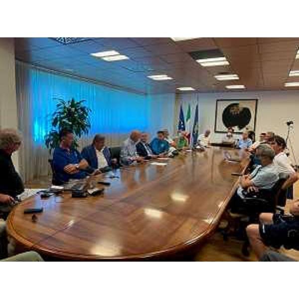 Una panoramica dei partecipanti alla presentazione avvenuta a Udine - Una panoramica dei partecipanti alla presentazione avvenuta a Udine