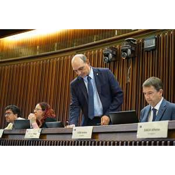 I banchi consiliari del M5S - I banchi consiliari del M5S