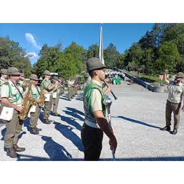 La fanfara della Brigata alpina Julia - La fanfara della Brigata alpina Julia