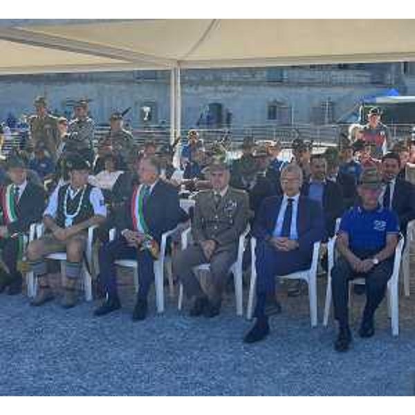 Le autorità nel corso della cerimonia - Le autorità nel corso della cerimonia