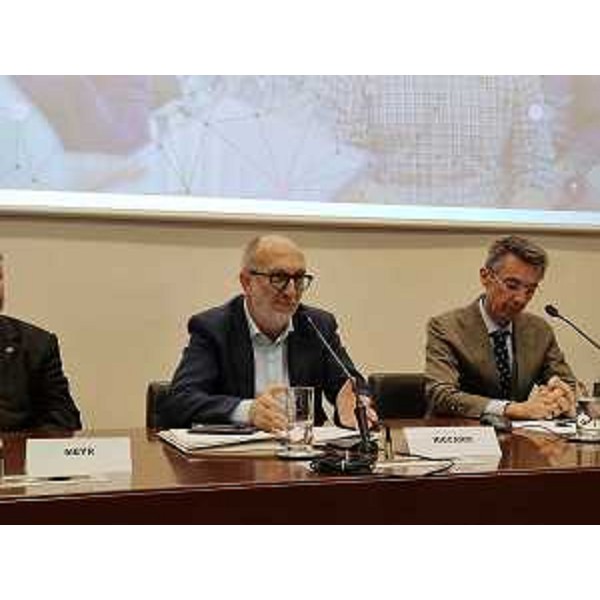 Il vicegovernatore con delega alla Salute del Friuli Venezia Giulia Riccardo Riccardi durante la presentazione dle master a Trieste - Il vicegovernatore con delega alla Salute del Friuli Venezia Giulia Riccardo Riccardi durante la presentazione dle master a Trieste