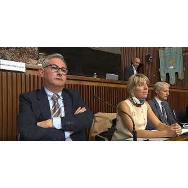 L'assessore alle Finanze Barbara Zilli e il presidente della I Commissione, Alessandro Basso (FdI) - L'assessore alle Finanze Barbara Zilli e il presidente della I Commissione, Alessandro Basso (FdI)