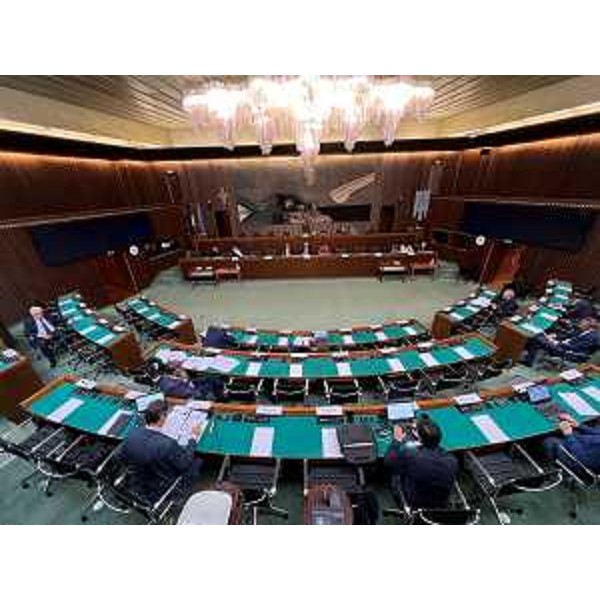 La VI Commissione riunita nell'aula consiliare - La VI Commissione riunita nell'aula consiliare