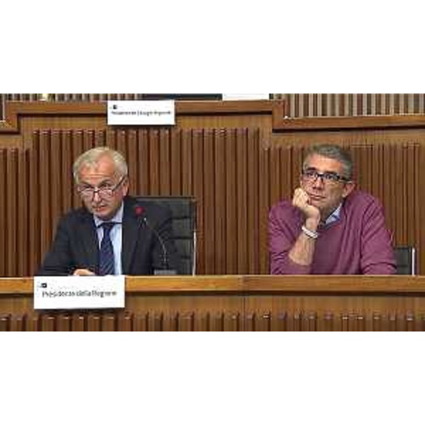 Giuseppe Sibau (Progetto Fvg/Ar), presidente della VI Commissione, insieme all'assessore Pierpaolo Roberti - Giuseppe Sibau (Progetto Fvg/Ar), presidente della VI Commissione, insieme all'assessore Pierpaolo Roberti