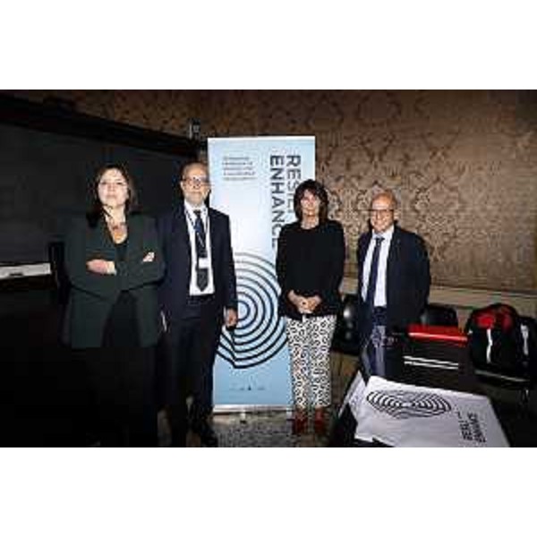 Da sinistra: Nina Kodelja (vice segretario generale Ince), Stefano Grimaz (direttore Cattedra Unesco Uniud), Alessia Rosolen (assessore Fvg all'Università), Roberto Pinton (rettore Uniud) - Da sinistra: Nina Kodelja (vice segretario generale Ince), Stefano Grimaz (direttore Cattedra Unesco Uniud), Alessia Rosolen (assessore Fvg all'Università), Roberto Pinton (rettore Uniud)