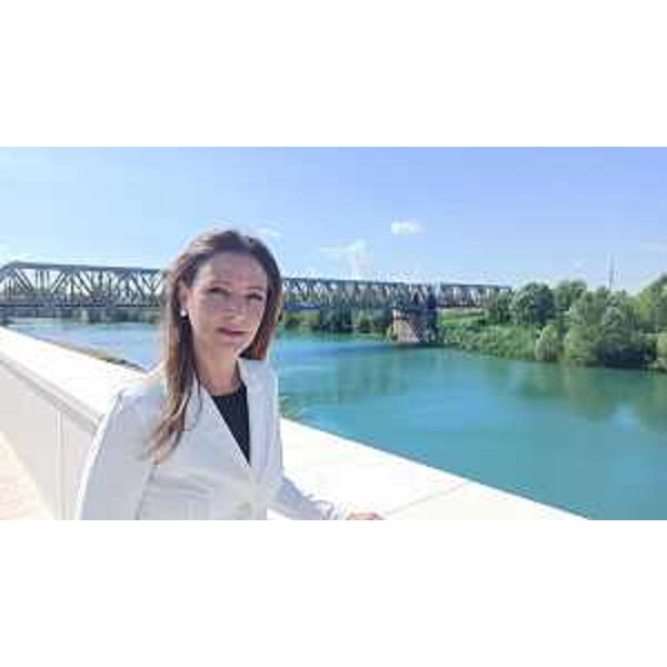Maddalena Spagnolo (Lega) sulle sponde del Tagliamento - Maddalena Spagnolo (Lega) sulle sponde del Tagliamento