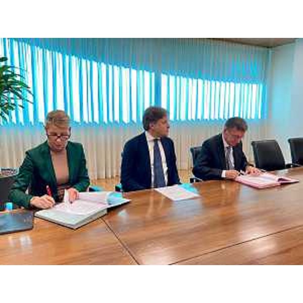 La sigla delle convenzione Energia Fvg - La sigla delle convenzione Energia Fvg