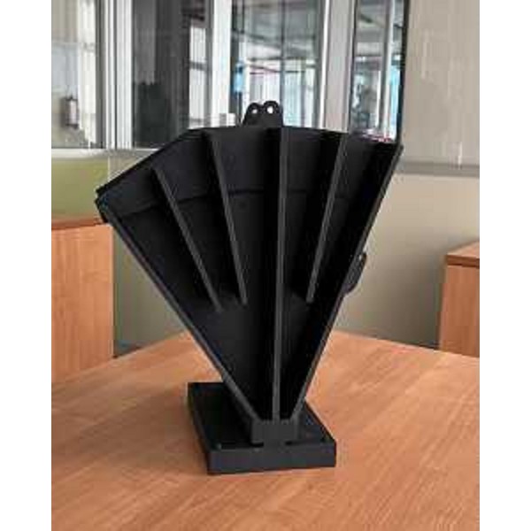 Modello in scala dei componenti del ponte sospeso sul canale di Chacao. - Modello in scala dei componenti del ponte sospeso sul canale di Chacao.