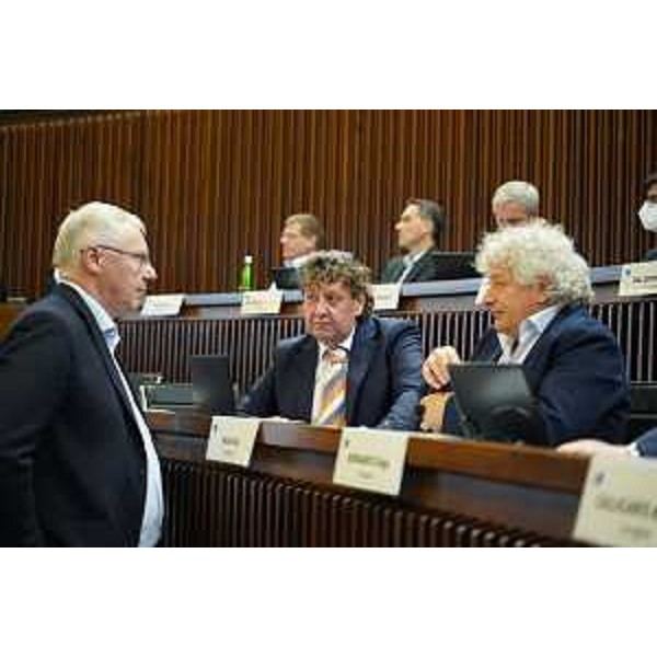 Alcuni consiglieri della Lega in aula - Alcuni consiglieri della Lega in aula