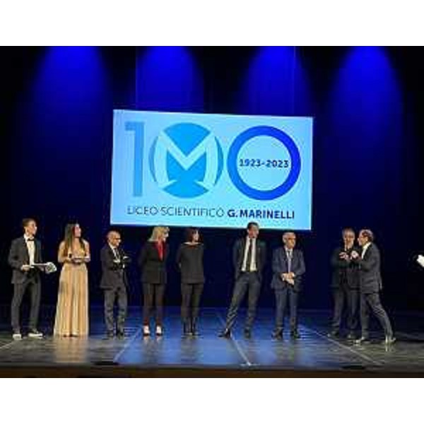 Le autorità sul palco del teatro Giovanni da Udine. - Le autorità sul palco del teatro Giovanni da Udine.