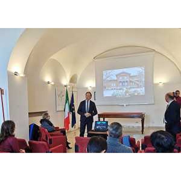 L'intervento dell'assessore Scoccimarro alla presentazione del progetto sul parco energetico di Villa Revoltella a Trieste - L'intervento dell'assessore Scoccimarro alla presentazione del progetto sul parco energetico di Villa Revoltella a Trieste