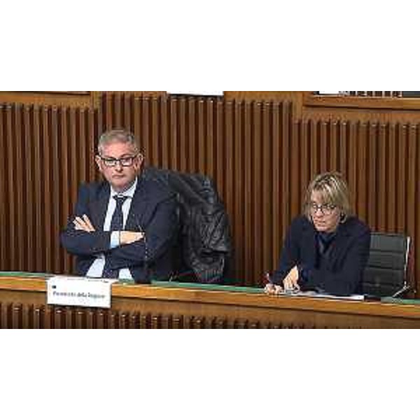 Il presidente della I Commissione, Alessandro Basso (FdI), con l'assessore regionale Barbara Zilli - Il presidente della I Commissione, Alessandro Basso (FdI), con l'assessore regionale Barbara Zilli