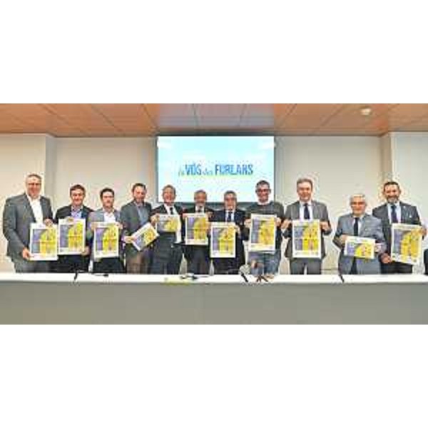 La foto di gruppo alla presentazione: Massimo Moretuzzo è il secondo da sinistra, alla sua destra c'è Mauro Bordin, capogruppo della Lega - La foto di gruppo alla presentazione: Massimo Moretuzzo è il secondo da sinistra, alla sua destra c'è Mauro Bordin, capogruppo della Lega