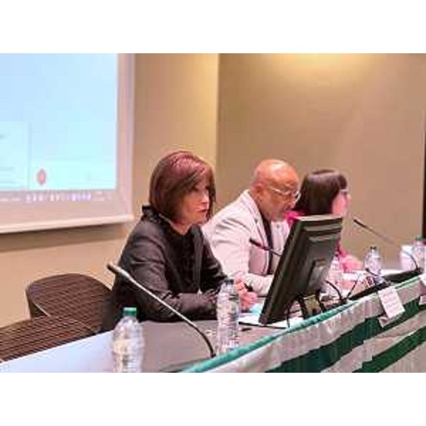 L'assessore regionale al Lavoro, Formazione, Università e Famiglia Alessia Rosolen al convegno Anolf sull'emergenza ucraina - L'assessore regionale al Lavoro, Formazione, Università e Famiglia Alessia Rosolen al convegno Anolf sull'emergenza ucraina