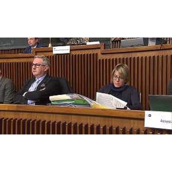 Il presidente della I Commissione consiliare, Alessandro Basso (FdI), e l'assessore regionale alle Finanze, Barbara Zilli - Il presidente della I Commissione consiliare, Alessandro Basso (FdI), e l'assessore regionale alle Finanze, Barbara Zilli