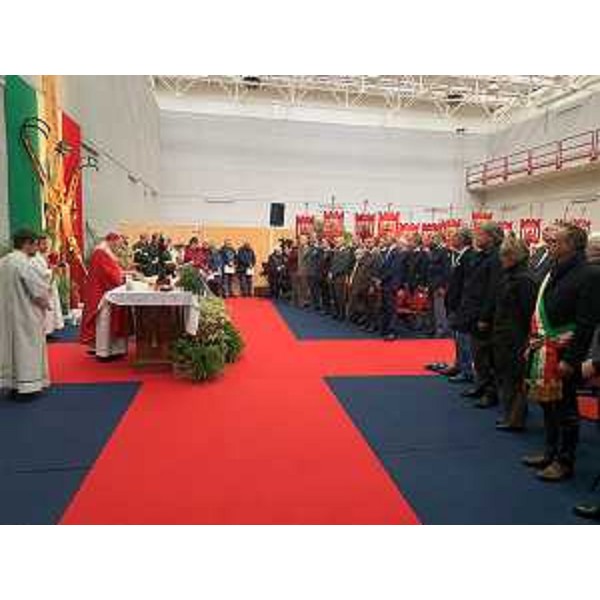 Il presidente del Consiglio regionale del Fvg, Piero Mauro Zanin, durante la celebrazione della messa in occasione di Santa Barbara - Il presidente del Consiglio regionale del Fvg, Piero Mauro Zanin, durante la celebrazione della messa in occasione di Santa Barbara