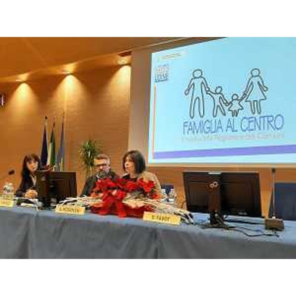 L'ntervento dell'assessore regionale Alessia Rosolen al convegno tenutosi ogg a Udine - L'ntervento dell'assessore regionale Alessia Rosolen al convegno tenutosi ogg a Udine